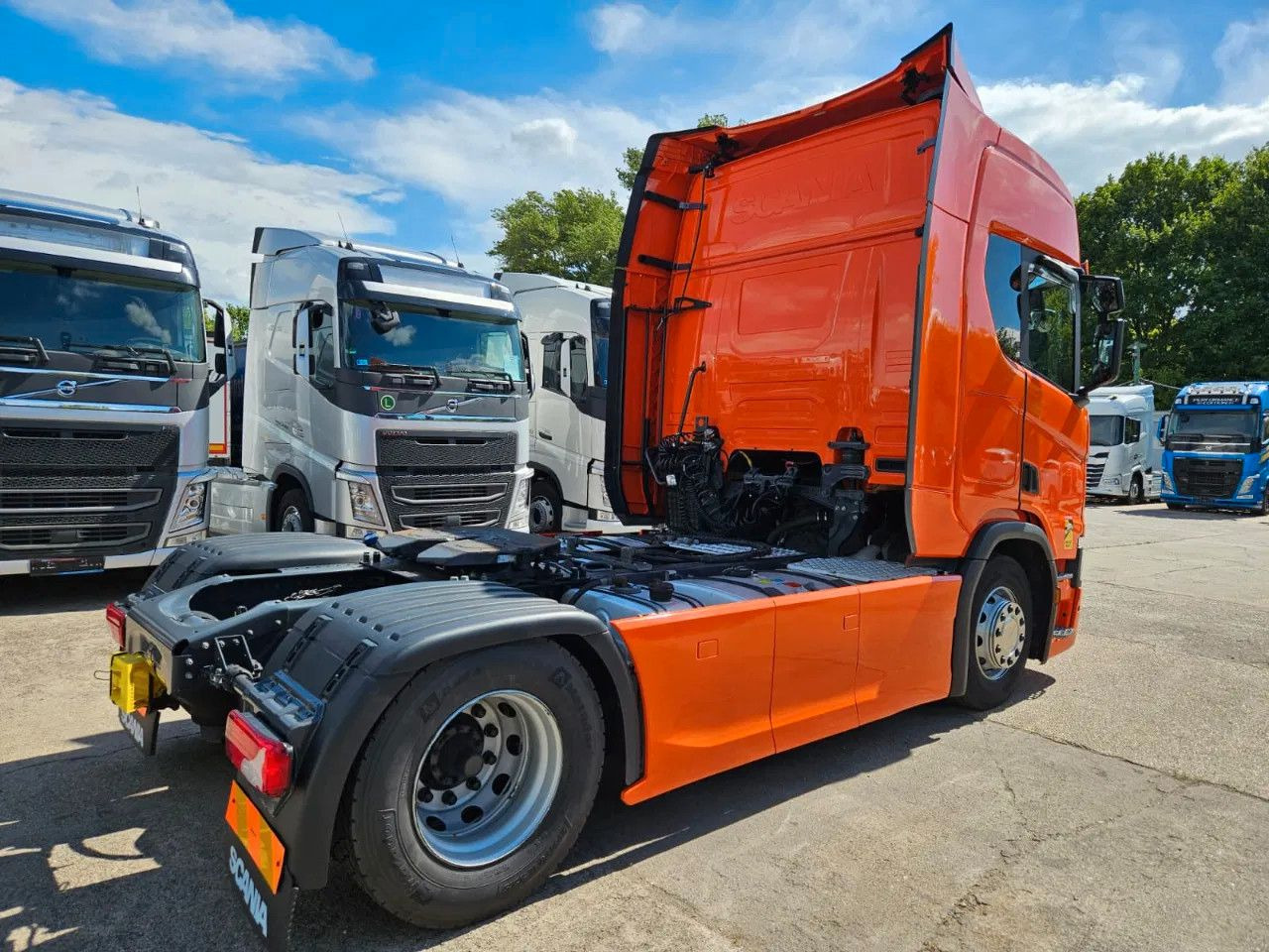Scania R450 PTO, Standklima, Navi, New Smart2 tachograp - Tractor unit: picture 4 Scania R450 PTO, Standklima, Navi, New Smart2 tachograp - Tractor unit: picture 4