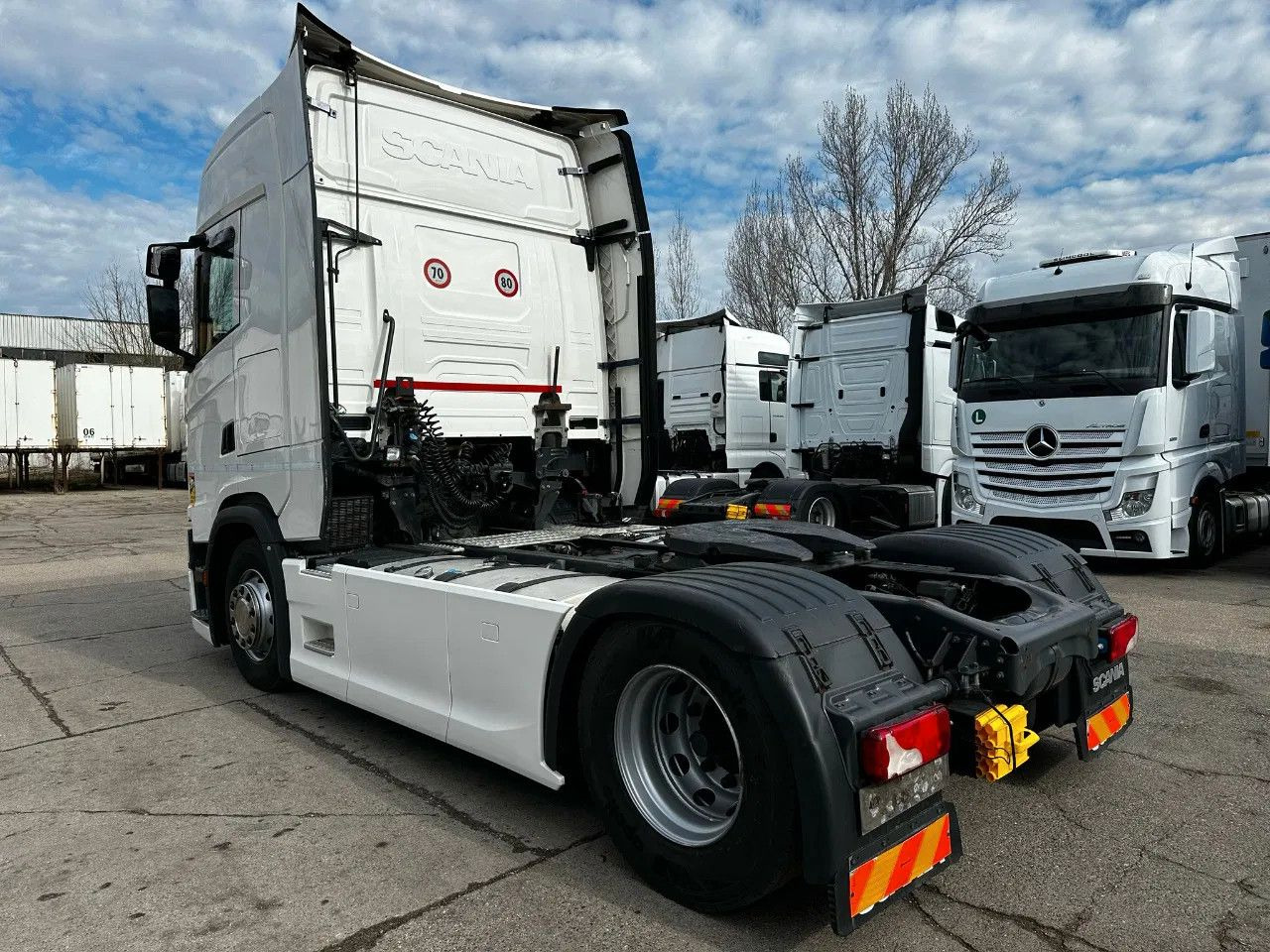 Scania S450 Standard, Full Spoiler, StandKlima, Retarde - Tractor unit: picture 3 Scania S450 Standard, Full Spoiler, StandKlima, Retarde - Tractor unit: picture 3