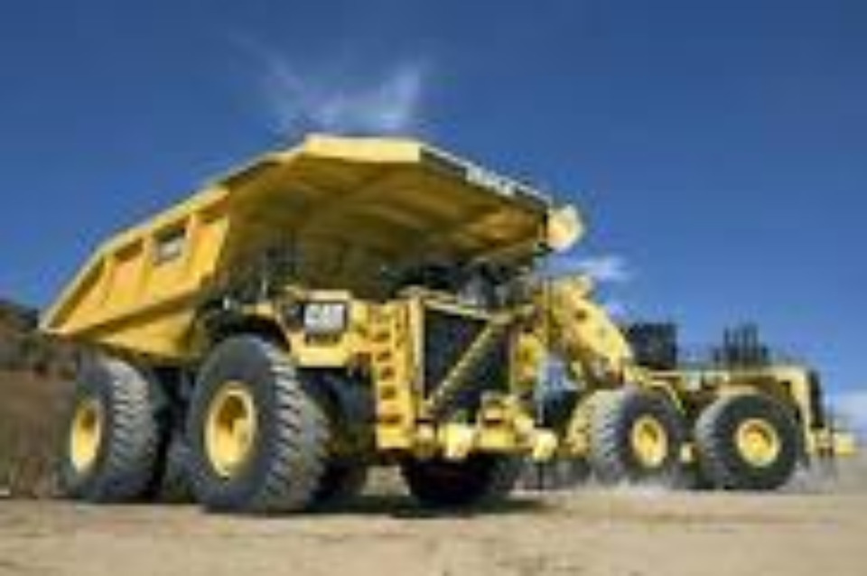 Baumaschinen- / Landmaschinen- Mechaniker Vollzeit / Teilzeit - Rigid dumper/ Rock truck: picture 1 Baumaschinen- / Landmaschinen- Mechaniker Vollzeit / Teilzeit - Rigid dumper/ Rock truck: picture 1