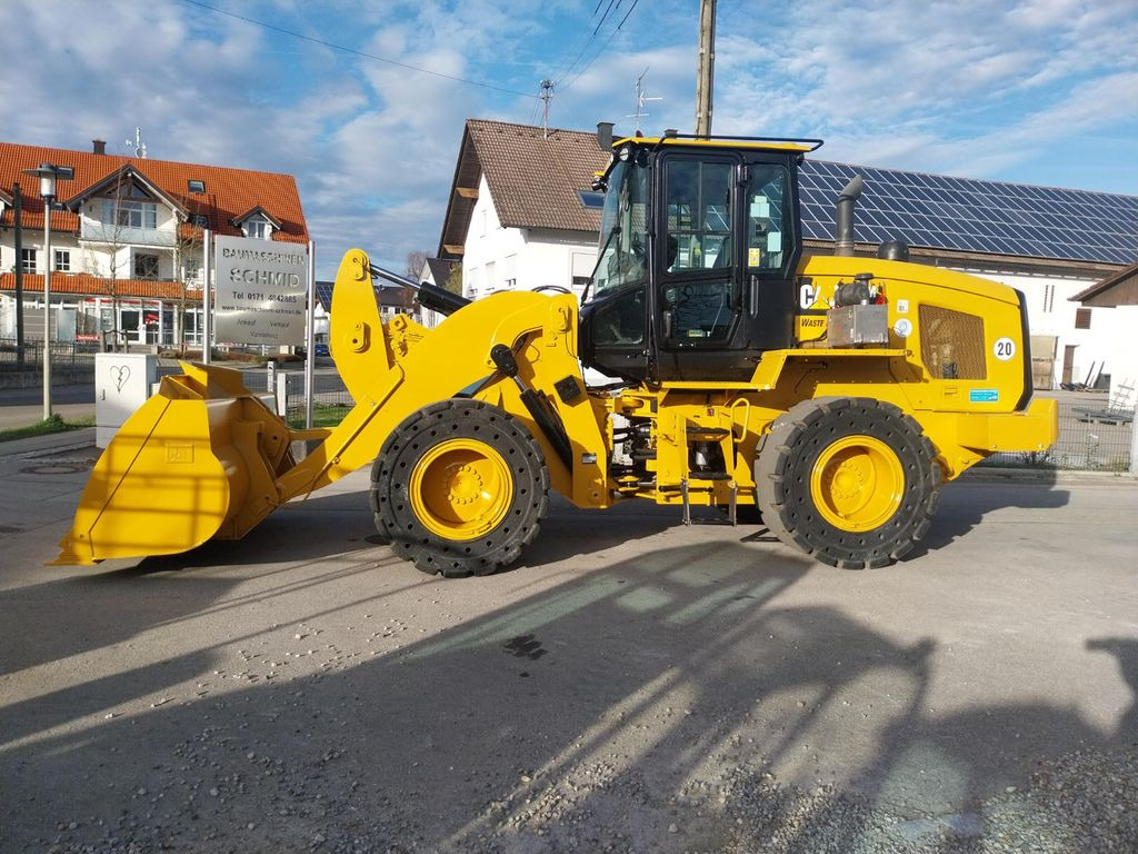 CAT 926M - Wheel loader: picture 3 CAT 926M - Wheel loader: picture 3