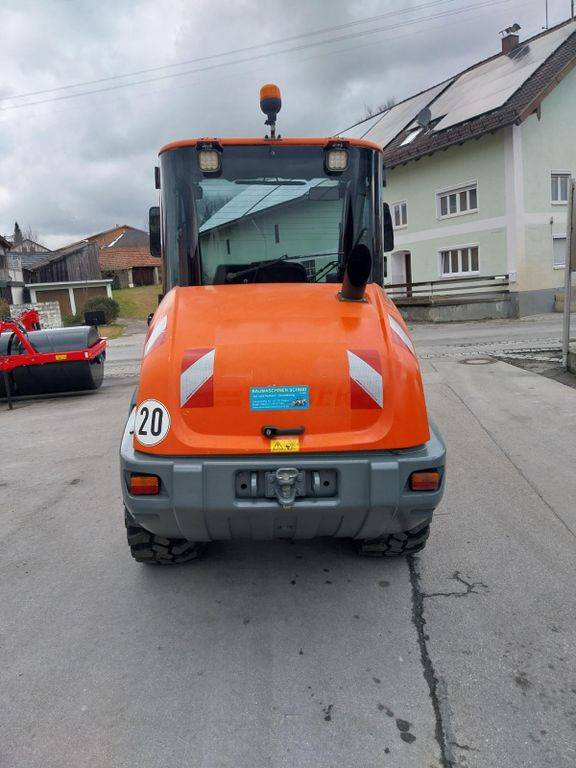 Liebherr 508 - Wheel loader: picture 4 Liebherr 508 - Wheel loader: picture 4