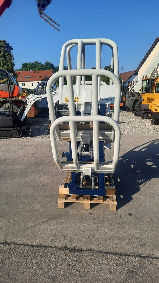 Rundbellenzange Ballenzange Silozange Frontlader Ballengabel Euro - Clamp: picture 4 Rundbellenzange Ballenzange Silozange Frontlader Ballengabel Euro - Clamp: picture 4