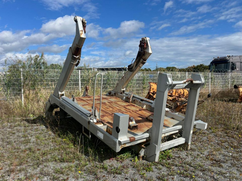 Abrollcontainer Abrollcont. als Meiller Absetzkipper - Roll-off container: picture 3 Abrollcontainer Abrollcont. als Meiller Absetzkipper - Roll-off container: picture 3