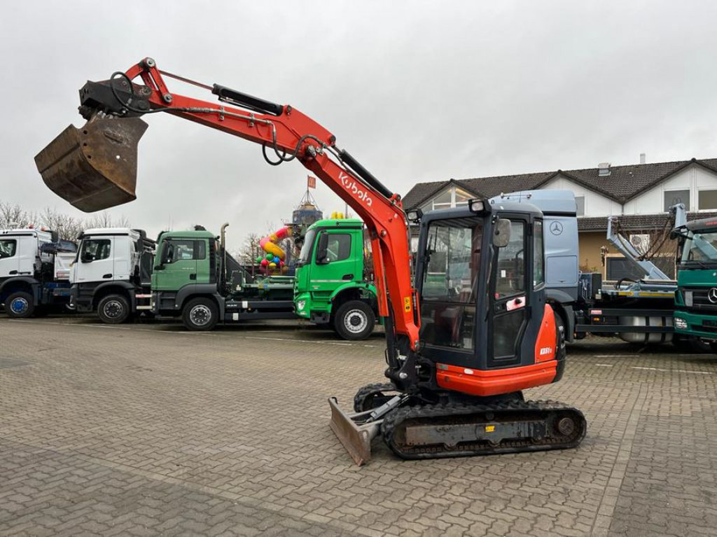 KUBOTA Minibagger KX 61 Minibagger 2245h, incl. Grabn+Tieflöffel - Mini excavator: picture 2 KUBOTA Minibagger KX 61 Minibagger 2245h, incl. Grabn+Tieflöffel - Mini excavator: picture 2