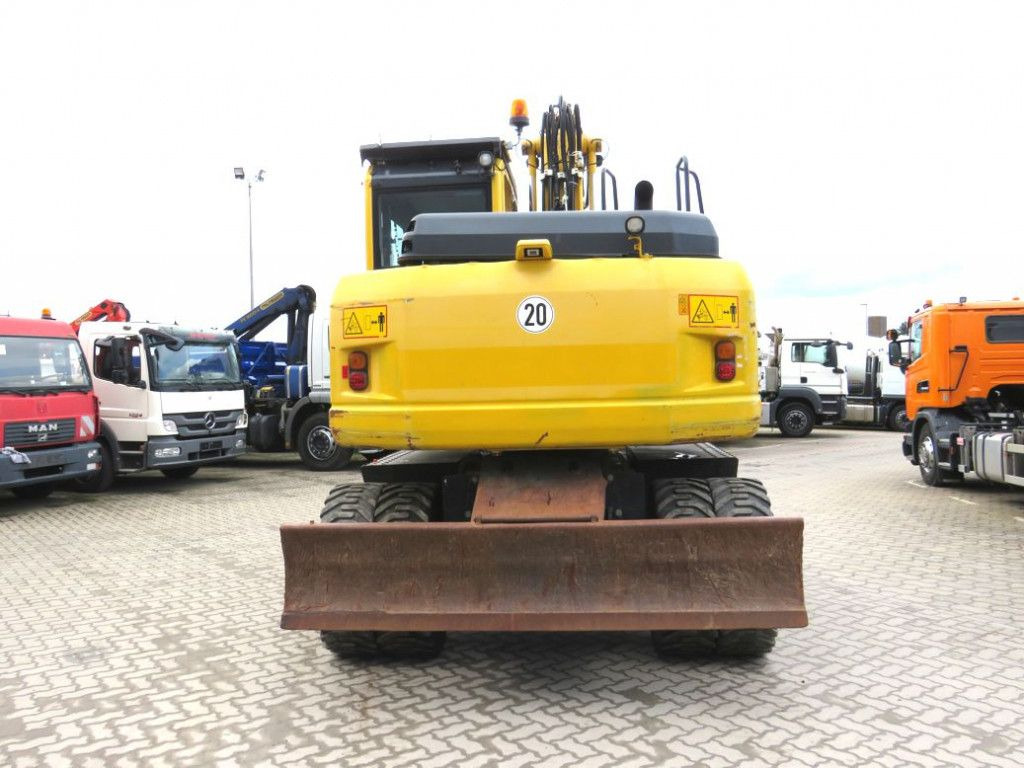 Komatsu Mobilbagger PW 148 - 8 Bagger 6.824h Deutsch top - Wheel excavator: picture 5 Komatsu Mobilbagger PW 148 - 8 Bagger 6.824h Deutsch top - Wheel excavator: picture 5