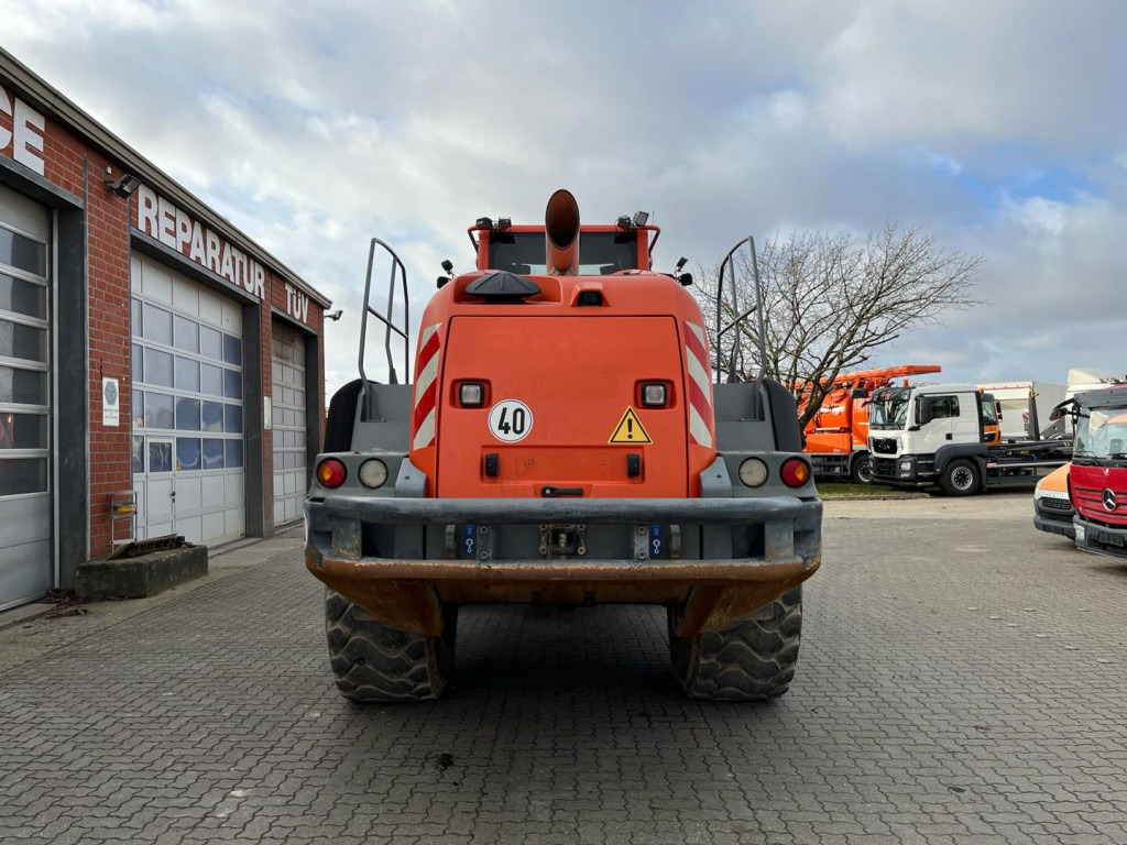 LIEBHERR LIEBHERR Radlader Radlader L 566 - Wheel loader: picture 4 LIEBHERR LIEBHERR Radlader Radlader L 566 - Wheel loader: picture 4