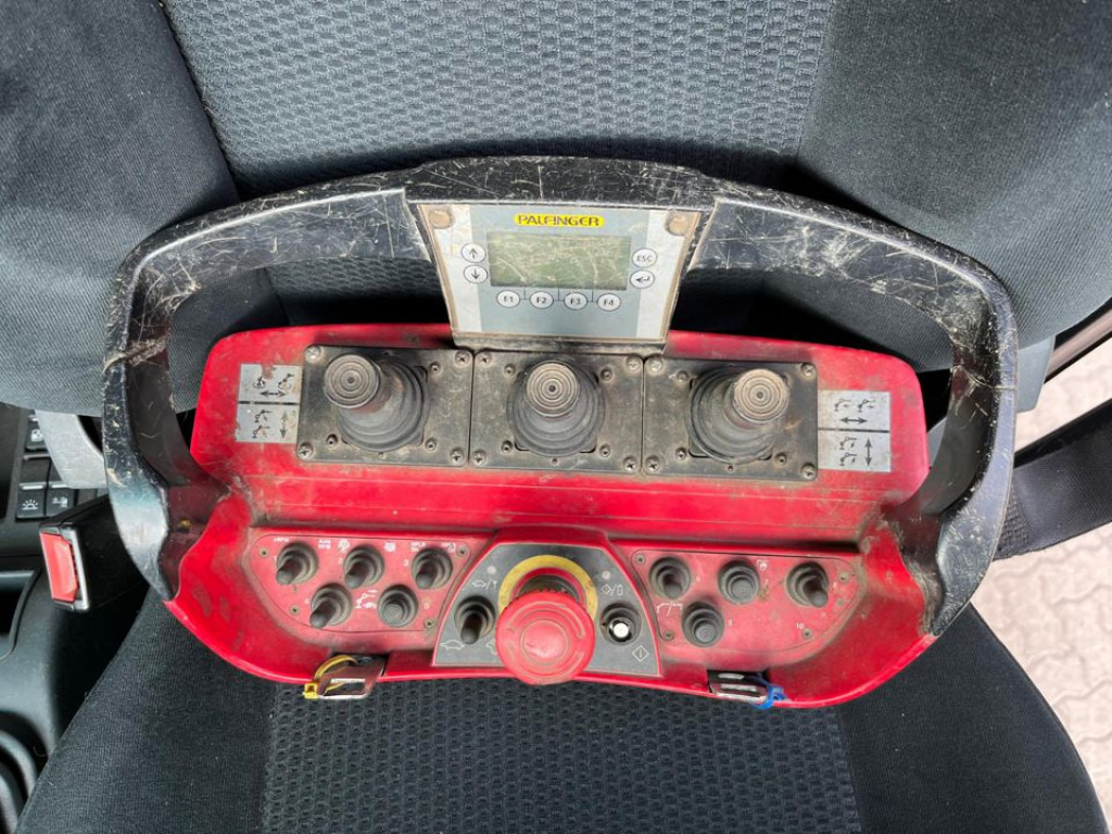 Dropside/ Flatbed truck, Crane truck MAN MAN TG-X Pritsche Heckkran 26.400 6x2 Palfinger PK 34002: picture 11 Dropside/ Flatbed truck, Crane truck MAN MAN TG-X Pritsche Heckkran 26.400 6x2 Palfinger PK 34002: picture 11