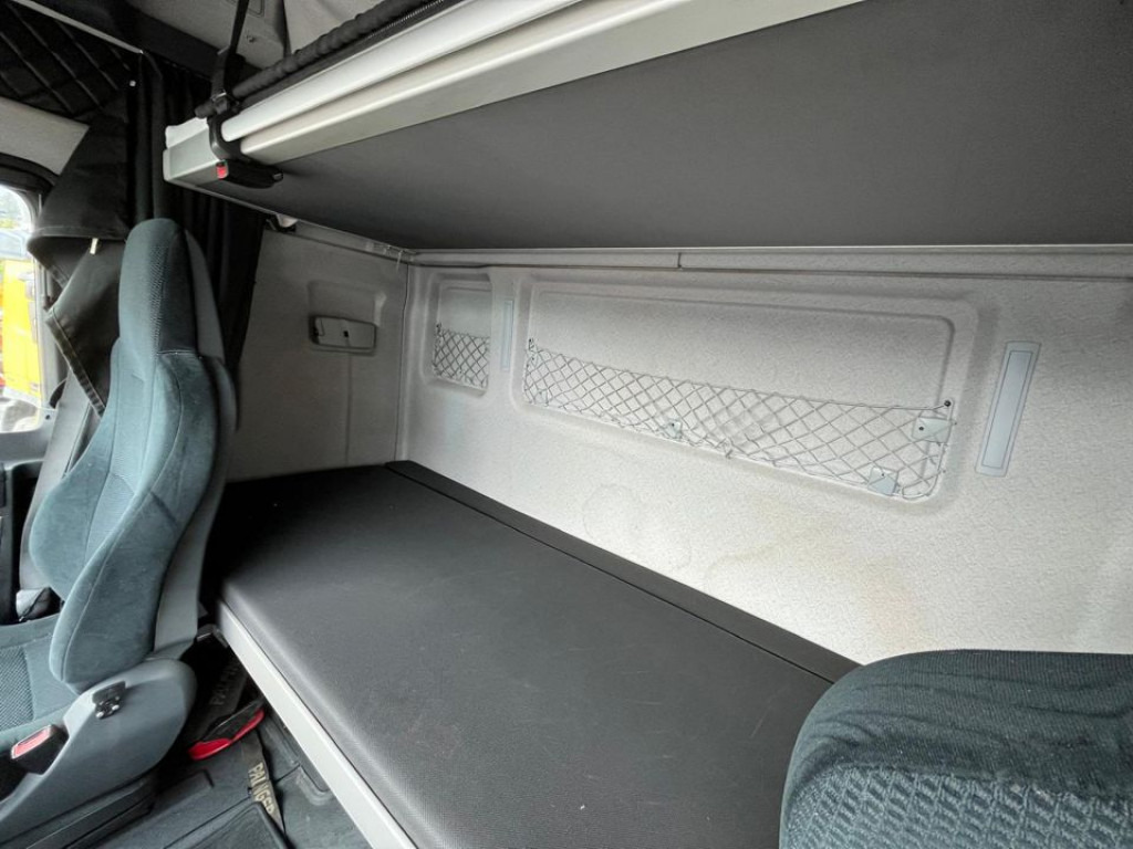 Dropside/ Flatbed truck, Crane truck MAN MAN TG-X Pritsche Heckkran 26.400 6x2 Palfinger PK 34002: picture 10 Dropside/ Flatbed truck, Crane truck MAN MAN TG-X Pritsche Heckkran 26.400 6x2 Palfinger PK 34002: picture 10