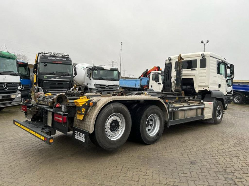 MAN TG-S 26.460 6x2-2 BL Abrollkipper Meiller, Funk - Hook lift truck: picture 4 MAN TG-S 26.460 6x2-2 BL Abrollkipper Meiller, Funk - Hook lift truck: picture 4