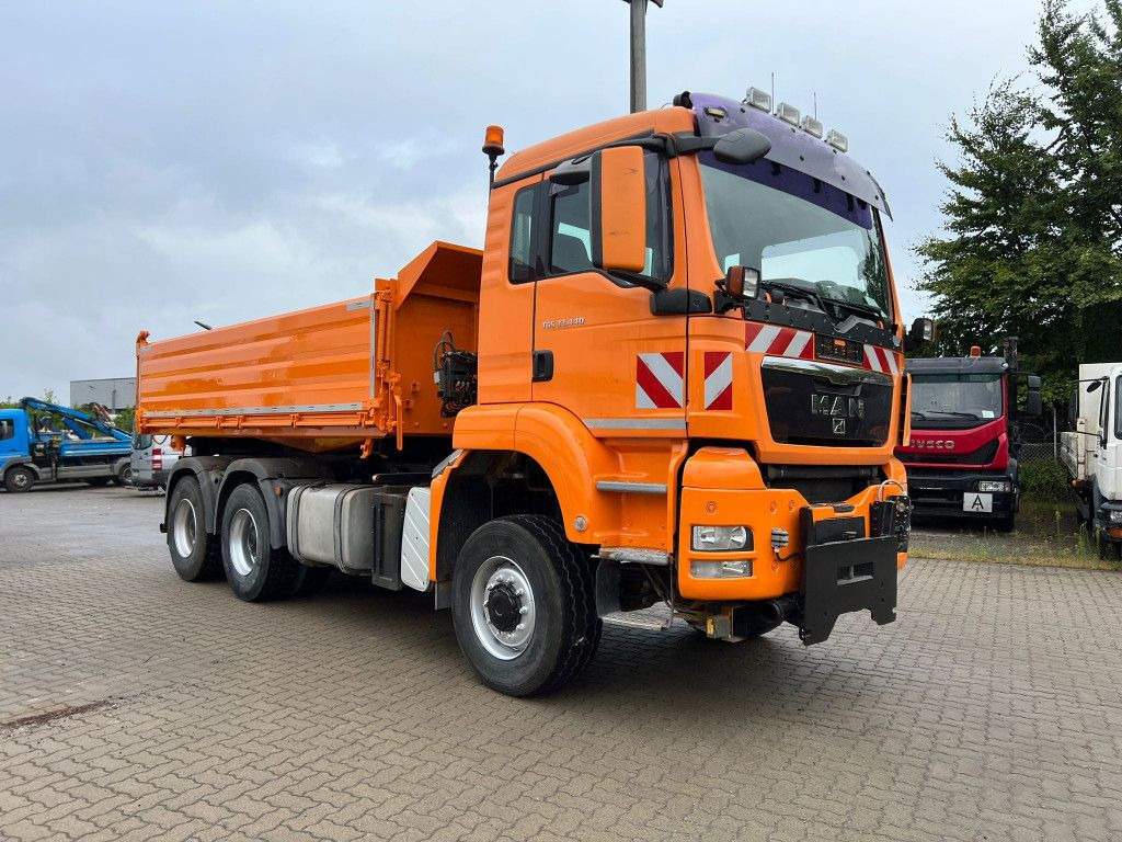 MAN TG-S 33.440 AK 6x6 3-Achs Allradkipper - Tipper: picture 2 MAN TG-S 33.440 AK 6x6 3-Achs Allradkipper - Tipper: picture 2