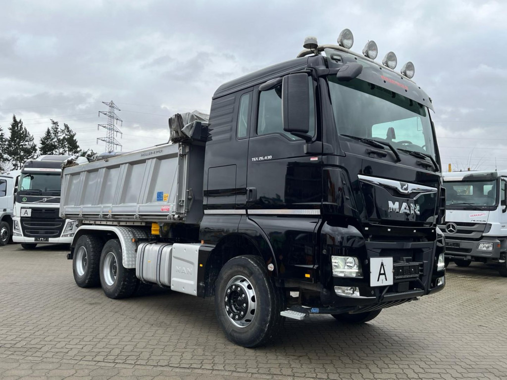 MAN TG-X 3-Achs Kipper 26.430 6x4 Bordmatik nur 73 tKm - Tipper: picture 2 MAN TG-X 3-Achs Kipper 26.430 6x4 Bordmatik nur 73 tKm - Tipper: picture 2