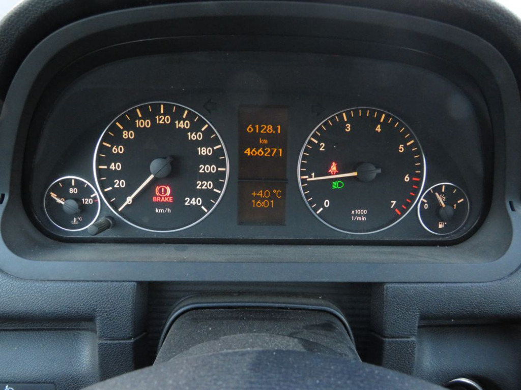 Car MERCEDES-BENZ Mercedes-Benz A-KLASSE PKW 200 Avantgarde: picture 6