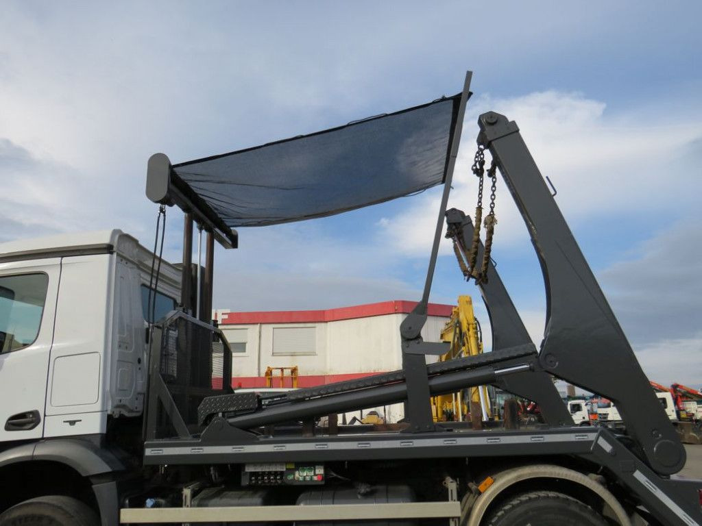 Mercedes-Benz Actros 1840 K 4x2 Absetzkipper Euro 6 - Skip loader truck: picture 4 Mercedes-Benz Actros 1840 K 4x2 Absetzkipper Euro 6 - Skip loader truck: picture 4