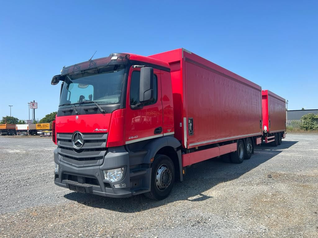 Mercedes-Benz Antos 2540 L 6x2 Pritsche LBW Mercedes-Benz Antos 2540 L 6x2 Pritsche LBW Coca Cola Getränke - Curtain side truck: picture 1 Mercedes-Benz Antos 2540 L 6x2 Pritsche LBW Mercedes-Benz Antos 2540 L 6x2 Pritsche LBW Coca Cola Getränke - Curtain side truck: picture 1