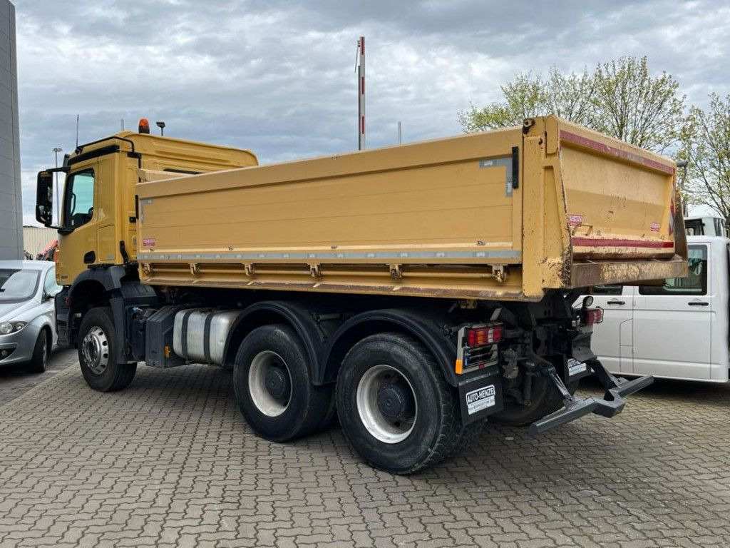 Mercedes-Benz Arocs 2643 K 6x4 3-Achs Kipper Blatt/Blatt, AP A - Tipper: picture 4 Mercedes-Benz Arocs 2643 K 6x4 3-Achs Kipper Blatt/Blatt, AP A - Tipper: picture 4