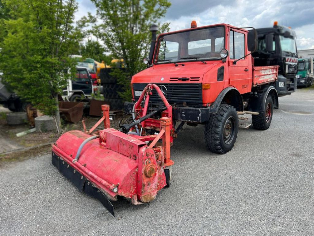 Mercedes-Benz Unimog U 424 2-Achs Allradkipper Front+Heckhydra - Tipper: picture 1 Mercedes-Benz Unimog U 424 2-Achs Allradkipper Front+Heckhydra - Tipper: picture 1