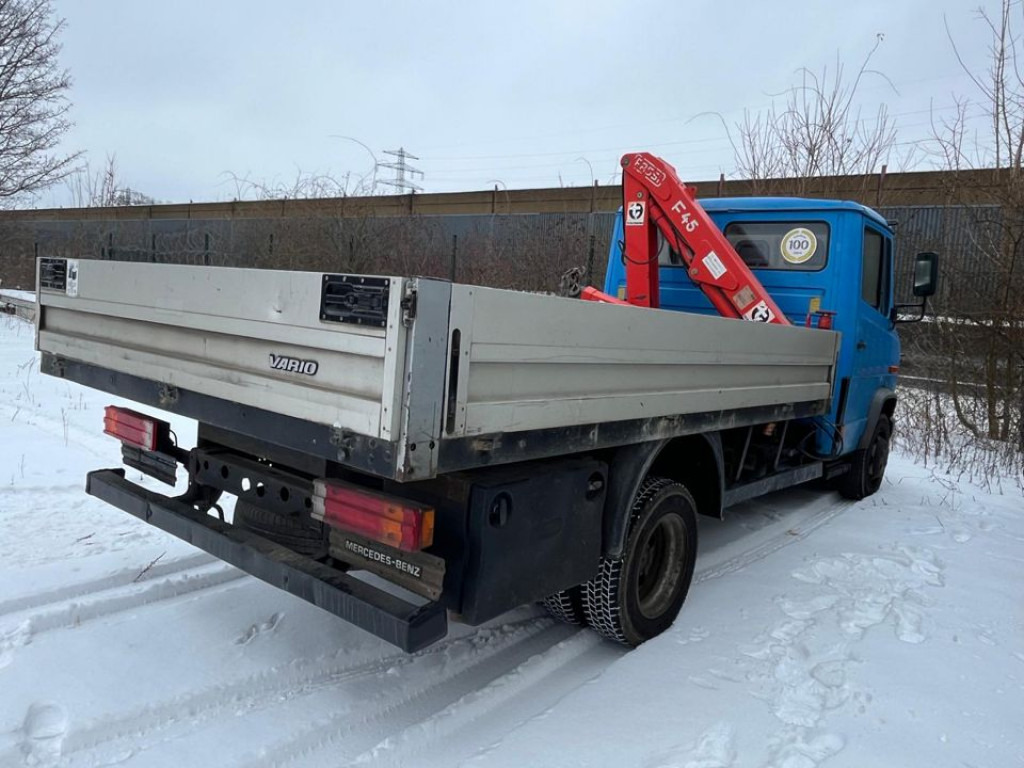 Mercedes-Benz Vario Pritsche Kran 814 D Fassi F45 - Dropside/ Flatbed truck, Crane truck: picture 4 Mercedes-Benz Vario Pritsche Kran 814 D Fassi F45 - Dropside/ Flatbed truck, Crane truck: picture 4