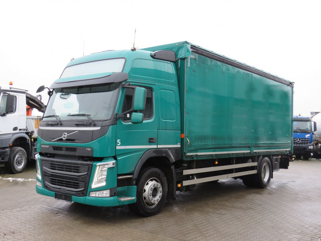 VOLVO (S) Truck FM 380 Pritsche LBW LBW 2to Tautli.+Edscha - Curtain side truck: picture 1 VOLVO (S) Truck FM 380 Pritsche LBW LBW 2to Tautli.+Edscha - Curtain side truck: picture 1
