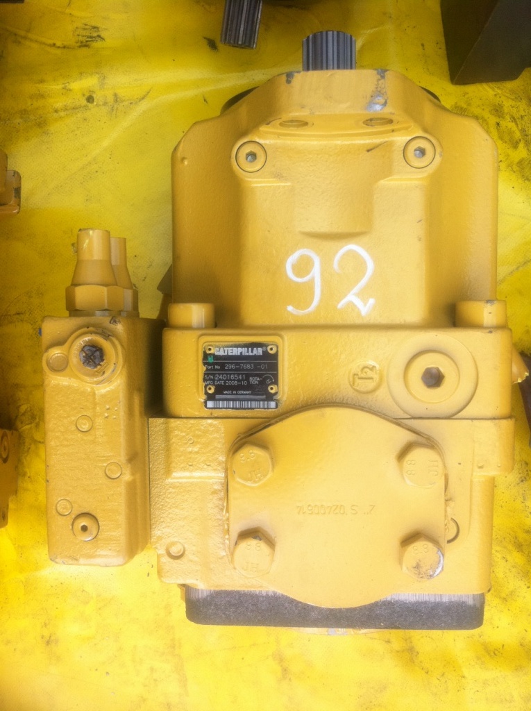 CATERPILLAR 296-7683-01 - Hydraulic pump for Pipe layer: picture 1 CATERPILLAR 296-7683-01 - Hydraulic pump for Pipe layer: picture 1
