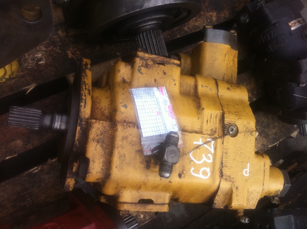 CATERPILLAR C3T14T70255721 - Hydraulic pump for Crawler excavator: picture 1 CATERPILLAR C3T14T70255721 - Hydraulic pump for Crawler excavator: picture 1