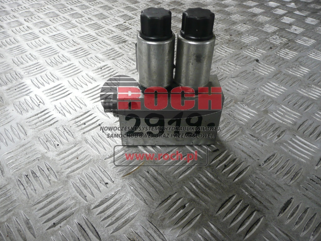 TEREX 5368632592 3243759 - 1 SEKCYJNY + CEWKA - Hydraulic valve: picture 1 TEREX 5368632592 3243759 - 1 SEKCYJNY + CEWKA - Hydraulic valve: picture 1