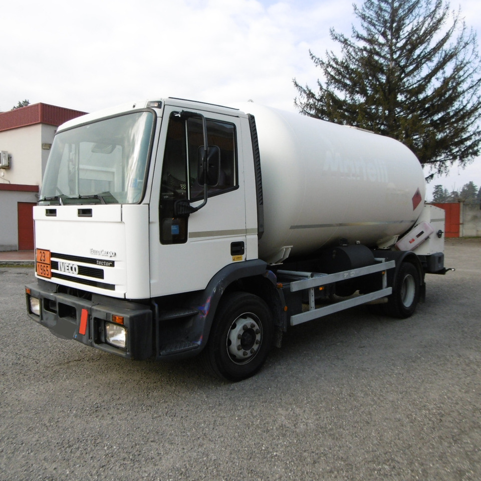 IVECO 130.24 LPG GAS Tank - Tanker truck: picture 2 IVECO 130.24 LPG GAS Tank - Tanker truck: picture 2