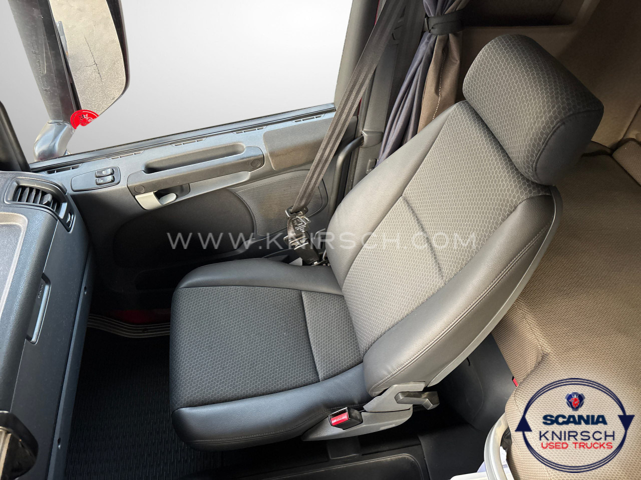 SCANIA R450LA4x2MNA / Hydraulik / 4-Balg / Scania Service - Tractor unit: picture 5 SCANIA R450LA4x2MNA / Hydraulik / 4-Balg / Scania Service - Tractor unit: picture 5