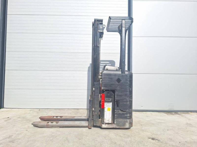 Caterpillar NSR16NI - Stacker: picture 5 Caterpillar NSR16NI - Stacker: picture 5