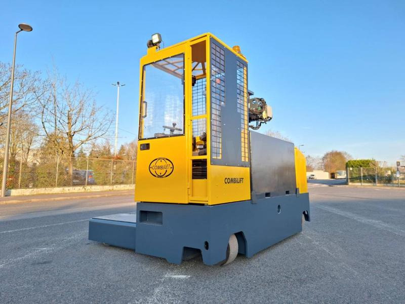 Combilift ESL3545 - 4-way reach truck: picture 5 Combilift ESL3545 - 4-way reach truck: picture 5