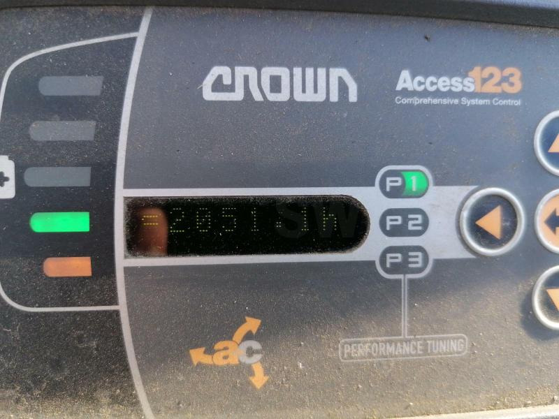 Pallet truck Crown RT4000: picture 10