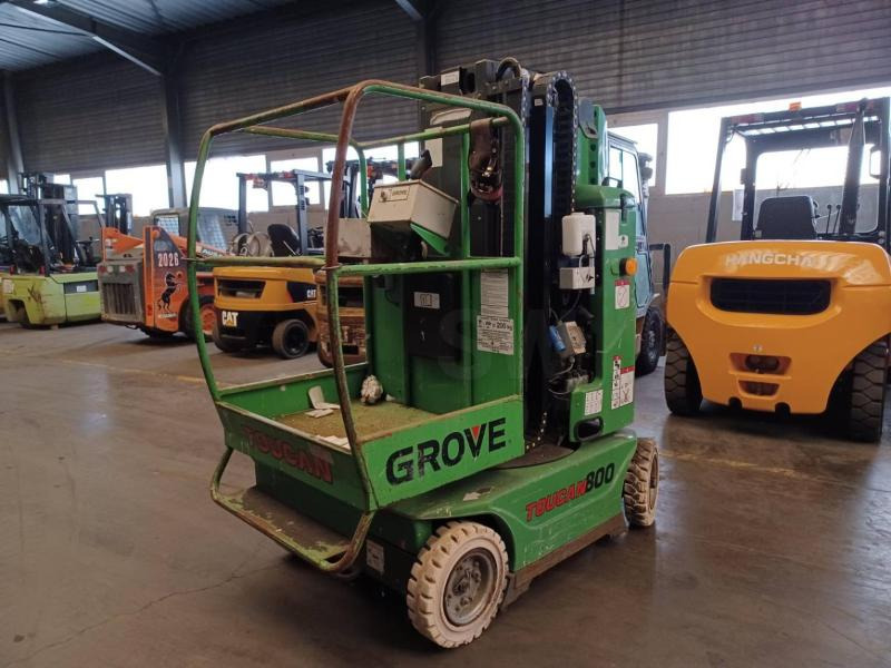 JLG JLG TOUCAN 800 - Vertical mast lift: picture 1 JLG JLG TOUCAN 800 - Vertical mast lift: picture 1