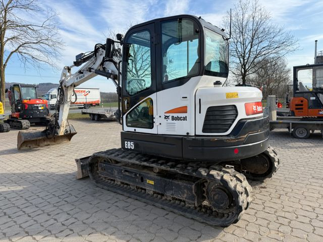 Bobcat E 85, BJ 21/22, 580 BH, hydr. VA, MS08, GLV Bobcat E 85, BJ 21/22, 820 BH, hydr. VA, MS08, GLV - Mini excavator: picture 2 Bobcat E 85, BJ 21/22, 580 BH, hydr. VA, MS08, GLV Bobcat E 85, BJ 21/22, 820 BH, hydr. VA, MS08, GLV - Mini excavator: picture 2