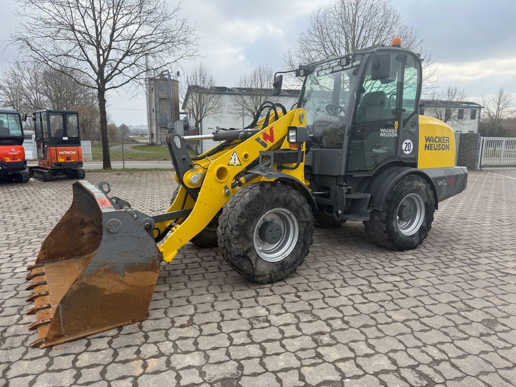Wacker WL 70, Bj 21, 1625 BH, 122 PS, Schaufel Gabel - Wheel loader: picture 1 Wacker WL 70, Bj 21, 1625 BH, 122 PS, Schaufel Gabel - Wheel loader: picture 1