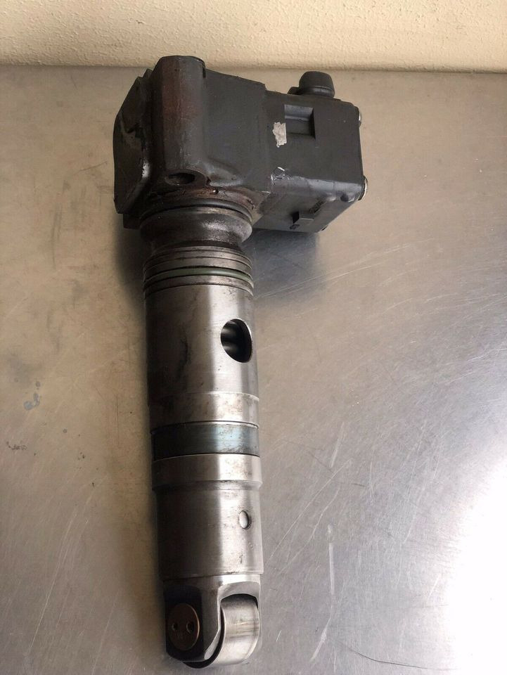 Mercedes Benz Einspritzpumpe - Injector for Truck: picture 3 Mercedes Benz Einspritzpumpe - Injector for Truck: picture 3