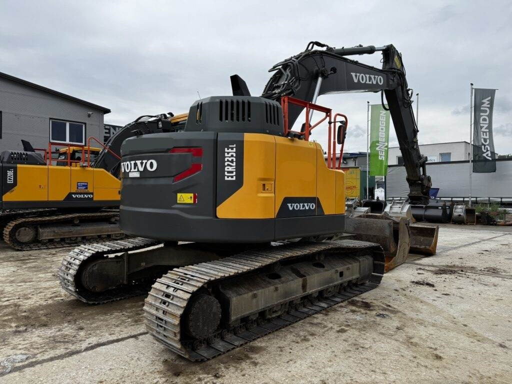 Volvo ECR235EL - Crawler excavator: picture 2 Volvo ECR235EL - Crawler excavator: picture 2