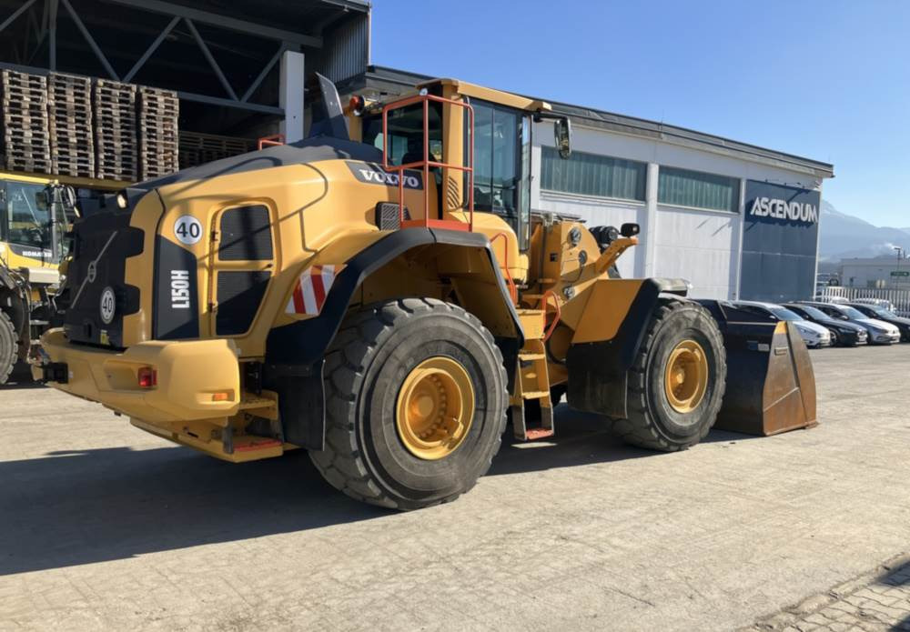 Volvo L150H - Wheel loader: picture 2 Volvo L150H - Wheel loader: picture 2