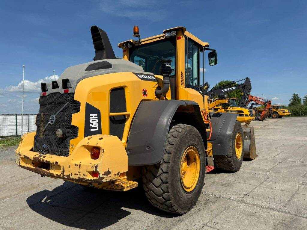 Volvo L60H - Wheel loader: picture 4 Volvo L60H - Wheel loader: picture 4