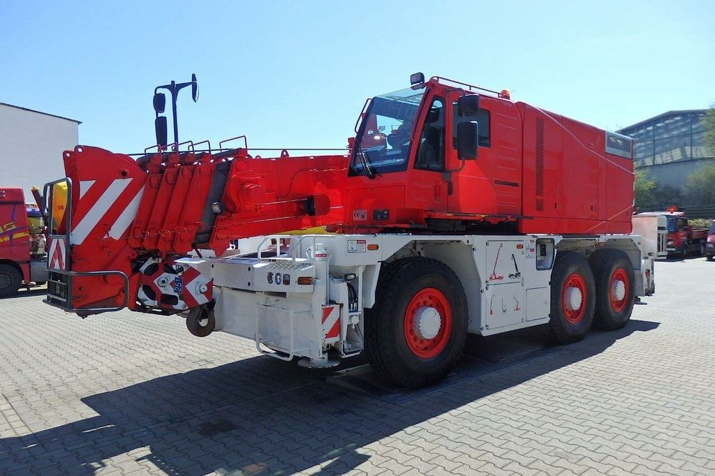 Grove GCK 3045 CITY KRAN 45 Ton - 5800 Std - Crane truck: picture 2 Grove GCK 3045 CITY KRAN 45 Ton - 5800 Std - Crane truck: picture 2