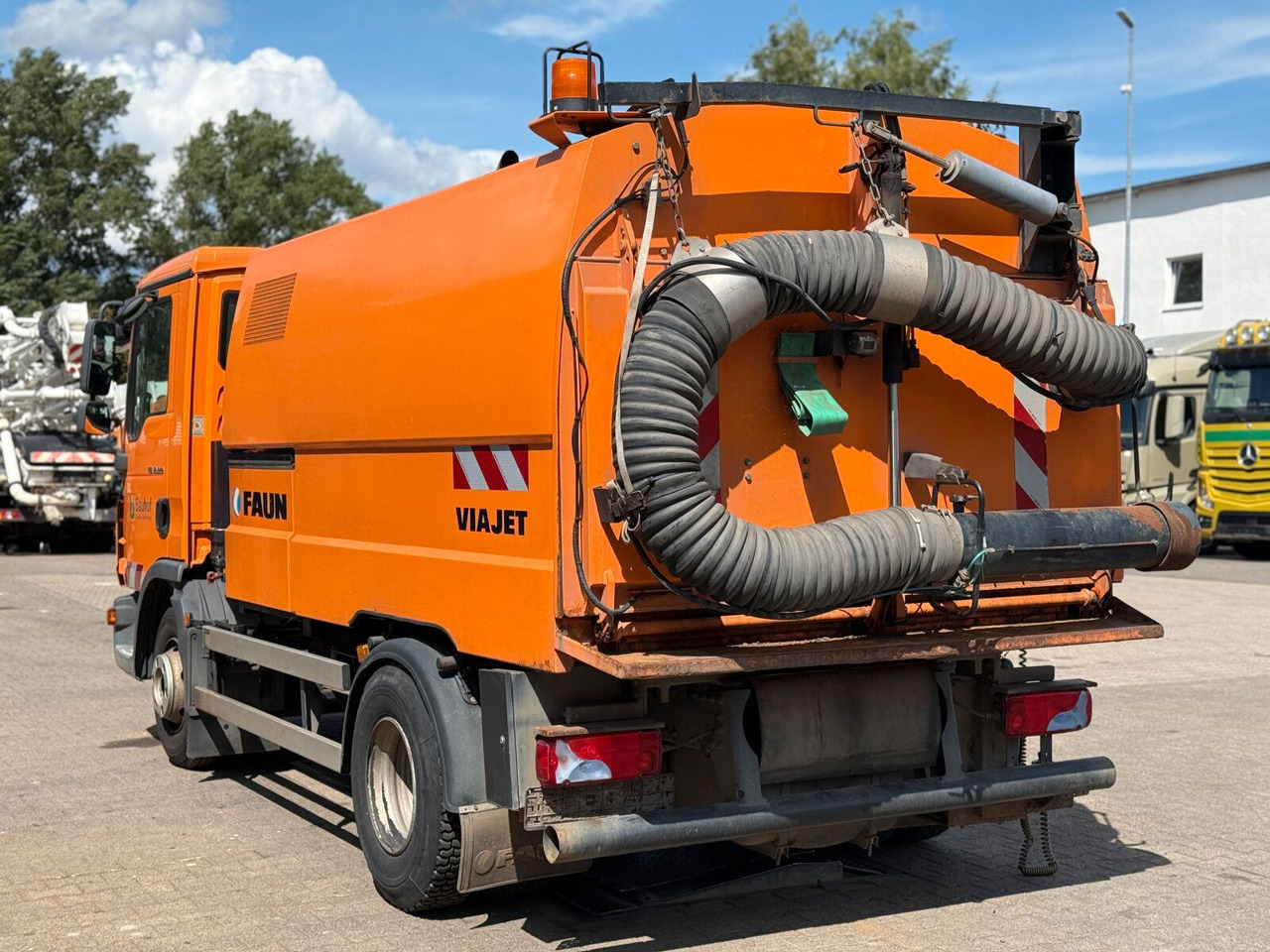 Road sweeper MAN 12.220 4x2 BL Kehrmaschine Viajet 5RHS: picture 6