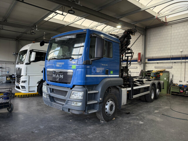 MAN TGS 26.320 6x2 Abrollkipper + Kran HIAB 166 E-5 - Hook lift truck, Crane truck: picture 1 MAN TGS 26.320 6x2 Abrollkipper + Kran HIAB 166 E-5 - Hook lift truck, Crane truck: picture 1