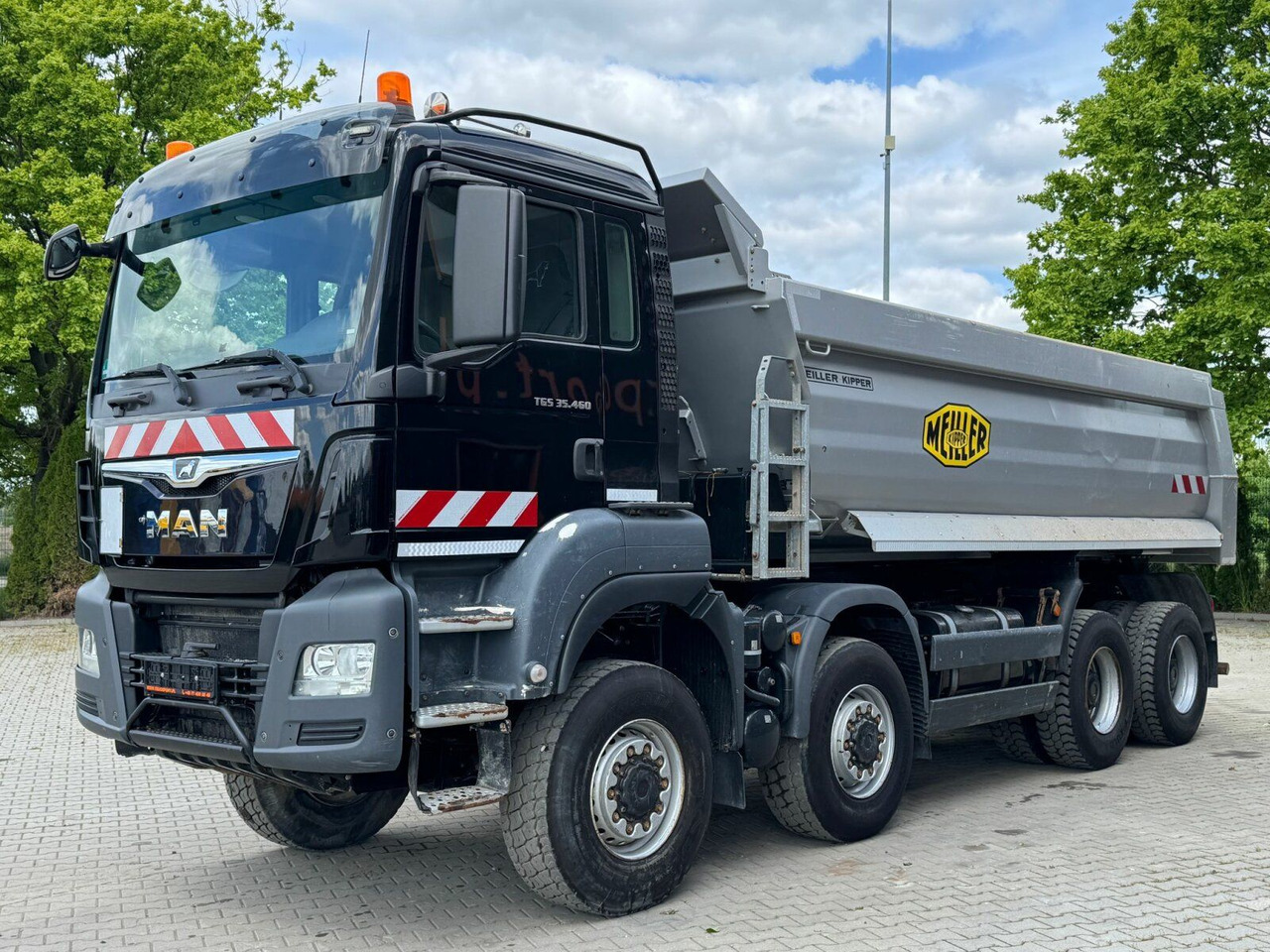 MAN TGS 35.460 8x6 BB Muldenkipper Meiller MAN TGS 35.460 8x6 BB Muldenkipper Meiller - Tipper: picture 2 MAN TGS 35.460 8x6 BB Muldenkipper Meiller MAN TGS 35.460 8x6 BB Muldenkipper Meiller - Tipper: picture 2