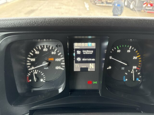 Mercedes-Benz AROCS 3751 6x4 Euro 6 Betonpumpe Liebherr 41M5 - Concrete pump truck: picture 2 Mercedes-Benz AROCS 3751 6x4 Euro 6 Betonpumpe Liebherr 41M5 - Concrete pump truck: picture 2