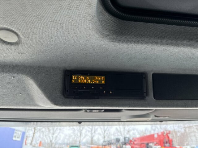 Mercedes-Benz AROCS 3751 6x4 Euro 6 Betonpumpe Liebherr 41M5 - Concrete pump truck: picture 5 Mercedes-Benz AROCS 3751 6x4 Euro 6 Betonpumpe Liebherr 41M5 - Concrete pump truck: picture 5