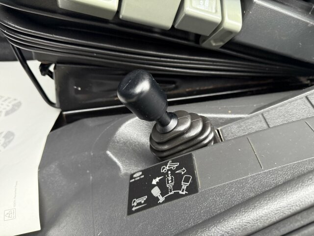 Mercedes-Benz ATEGO 815 K 4x2 Kipper Off. Kasten - Tipper van: picture 5 Mercedes-Benz ATEGO 815 K 4x2 Kipper Off. Kasten - Tipper van: picture 5