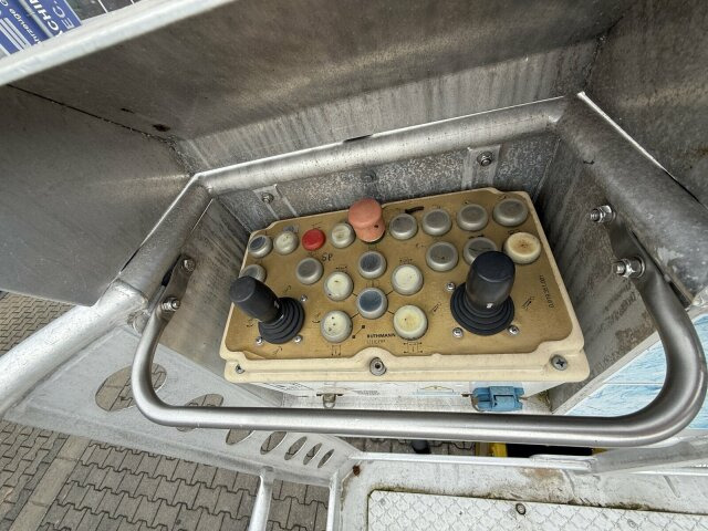 Nissan Cabstar 4x2 Ruthmann Steiger TB 270 - Truck mounted aerial platform: picture 5 Nissan Cabstar 4x2 Ruthmann Steiger TB 270 - Truck mounted aerial platform: picture 5