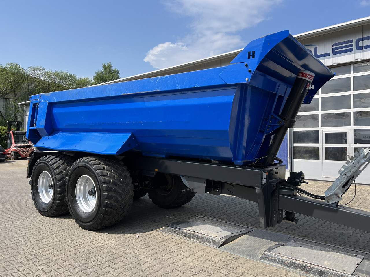 REISCH RTWK-200KS.550 Agro Kippauflieger - Tipper semi-trailer: picture 2 REISCH RTWK-200KS.550 Agro Kippauflieger - Tipper semi-trailer: picture 2