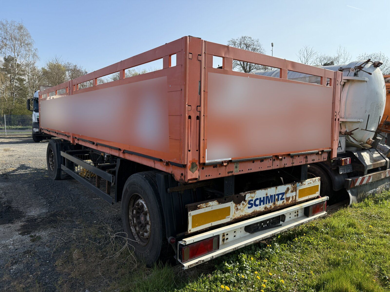 Schmitz Cargobull Gotha AFG 18 Baustoffanhänger 2 Achse - Dropside/ Flatbed trailer: picture 4 Schmitz Cargobull Gotha AFG 18 Baustoffanhänger 2 Achse - Dropside/ Flatbed trailer: picture 4