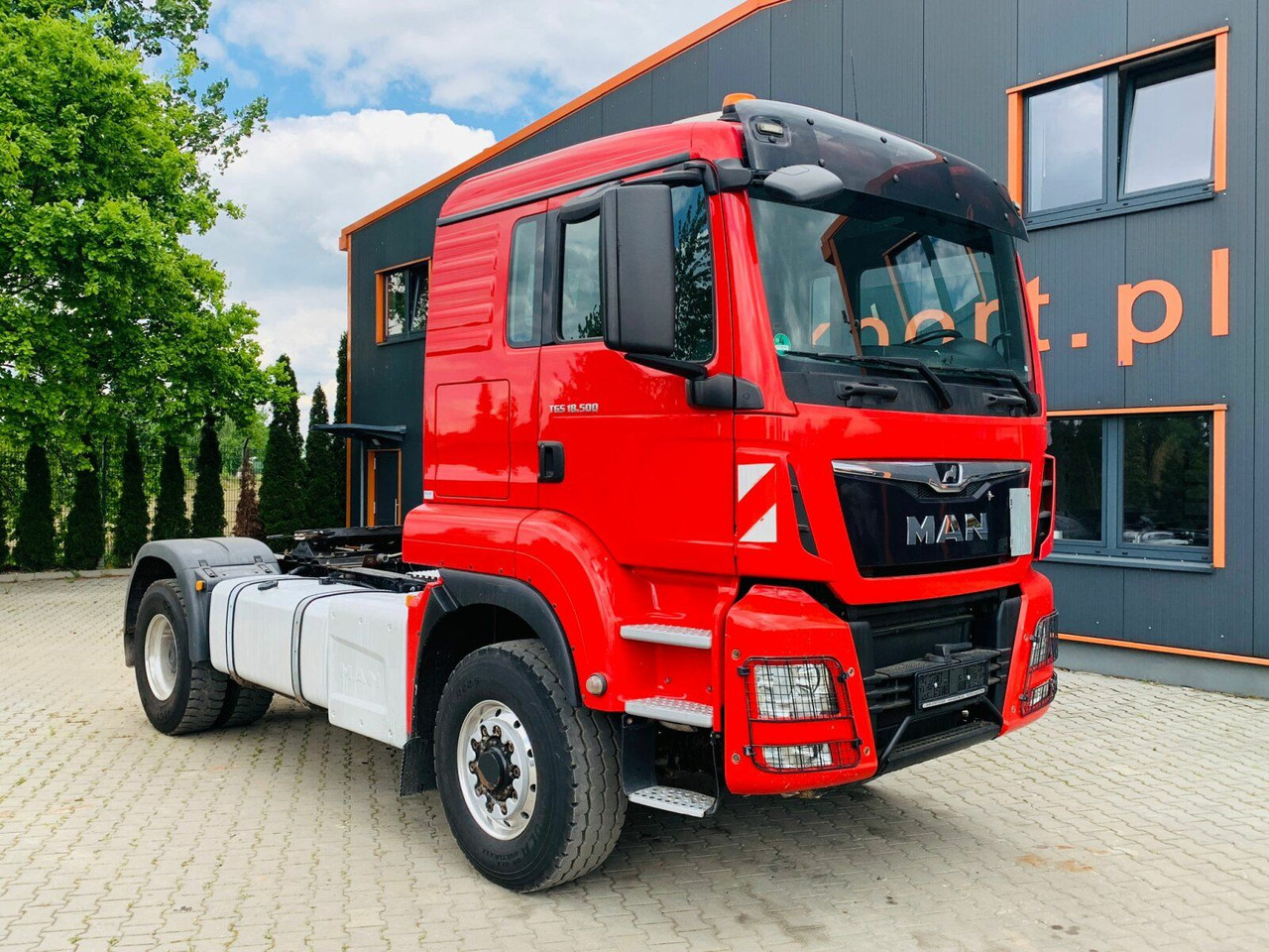 MAN TGS 18.500 4x4H BLS Euro 6 SZM Kipphyd. Retarder - Tractor unit: picture 1 MAN TGS 18.500 4x4H BLS Euro 6 SZM Kipphyd. Retarder - Tractor unit: picture 1