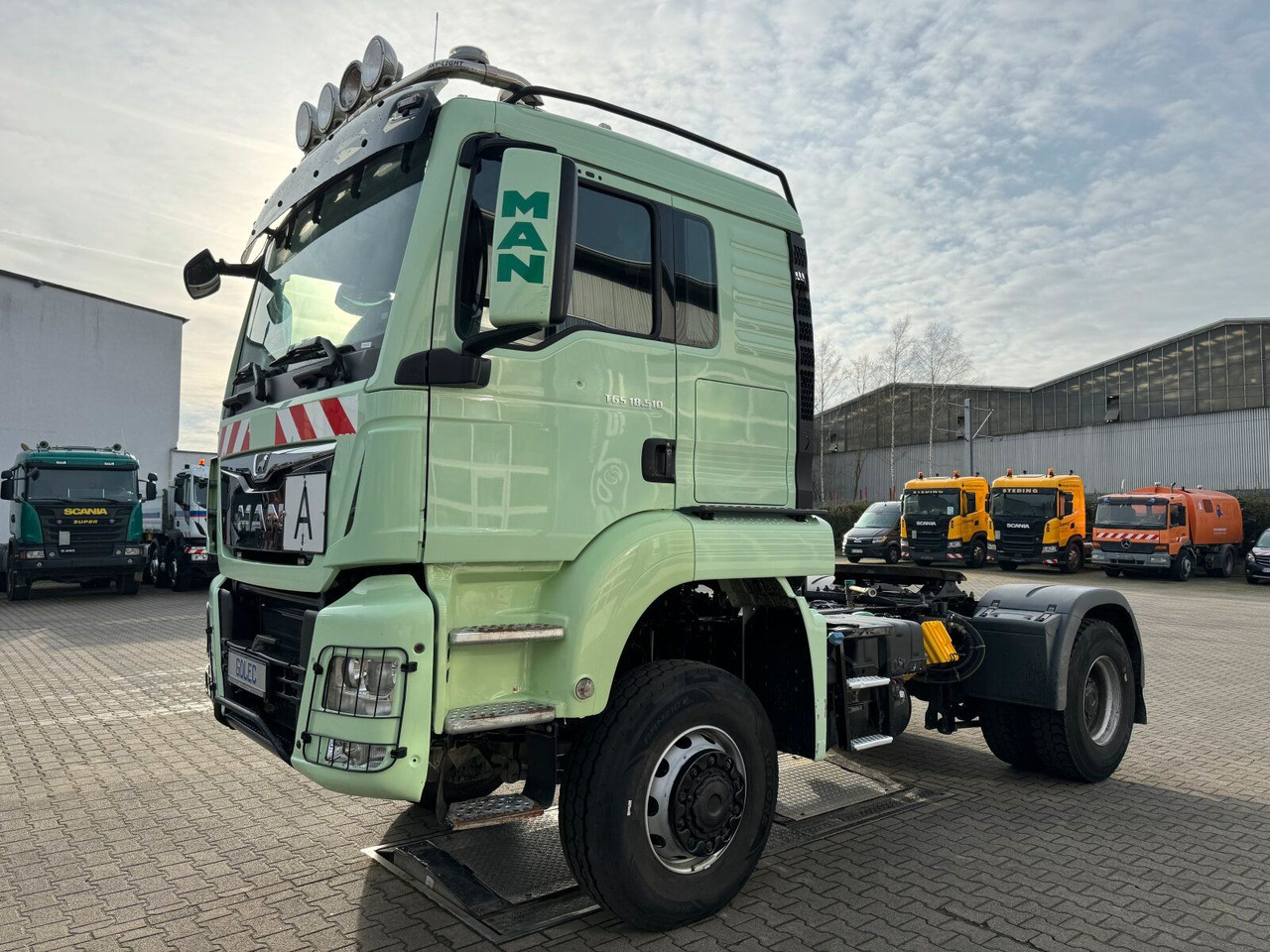 MAN TGS 18.510 4x4 SZM - Kipphyd. Blatt Luft - Tractor unit: picture 2 MAN TGS 18.510 4x4 SZM - Kipphyd. Blatt Luft - Tractor unit: picture 2