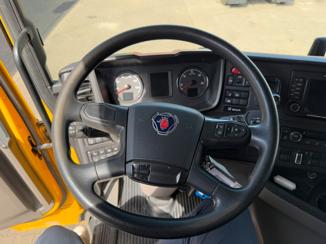 Scania G450 4x2 Euro 6 SZM Kipphydraulik Blatt/ Luft leasing Scania G450 4x2 Euro 6 SZM Kipphydraulik Blatt/ Luft: picture 9